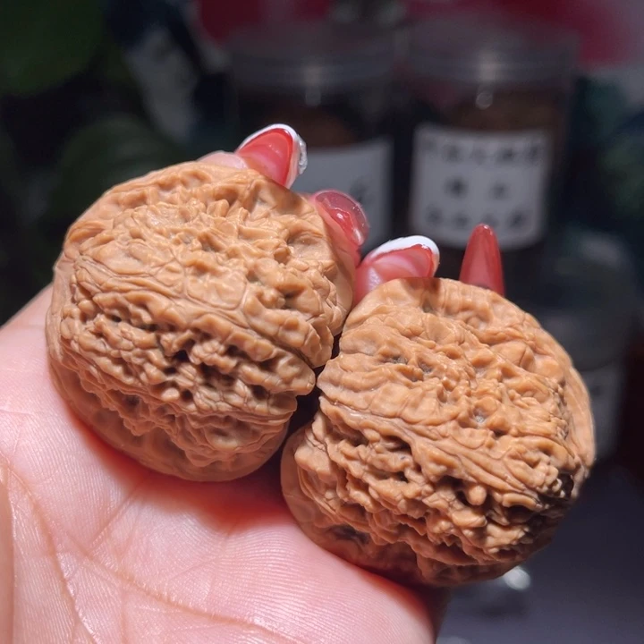 吊坠文玩核桃           40