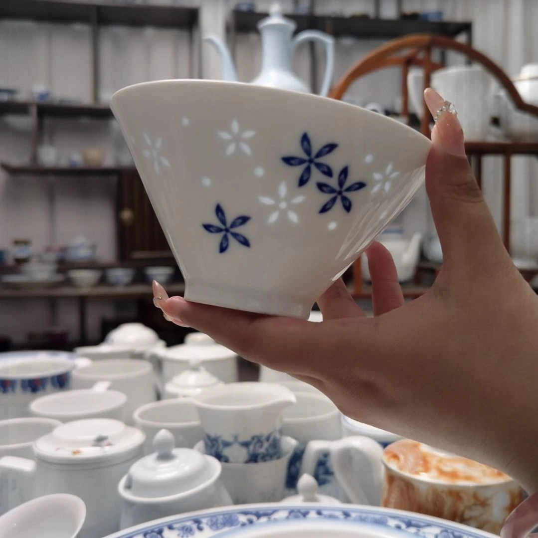 瓷芳华斗笠饭碗一个