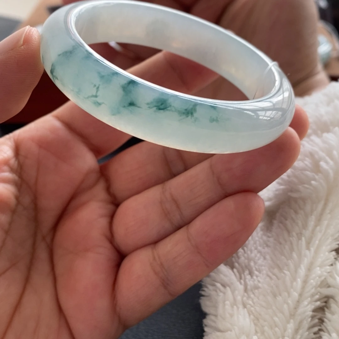 翡翠未镶嵌手镯天然翡翠手镯