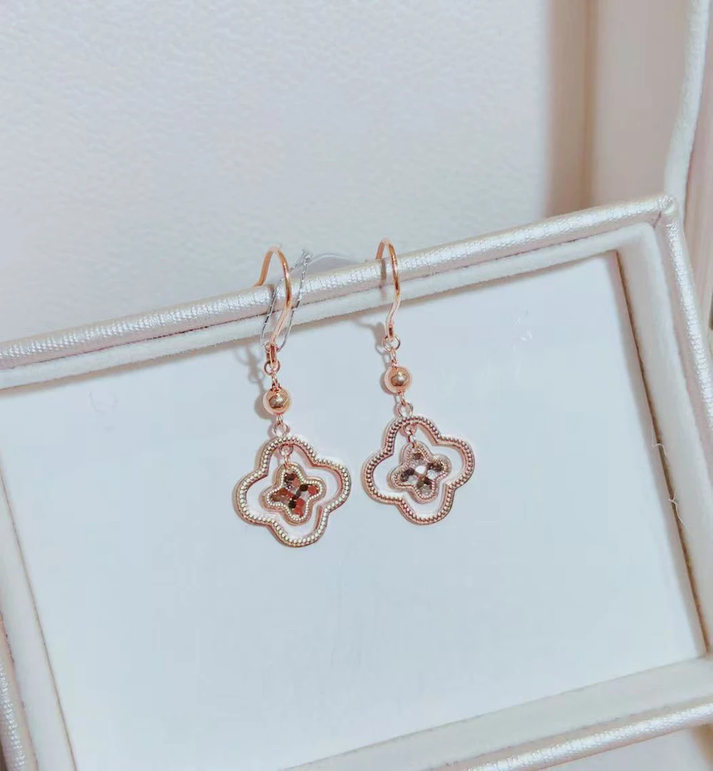 18k金耳饰（双层花鱼鳞款）气质