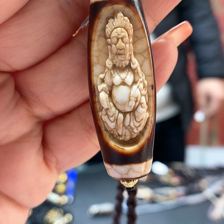 玛瑙/玉髓颈饰合金