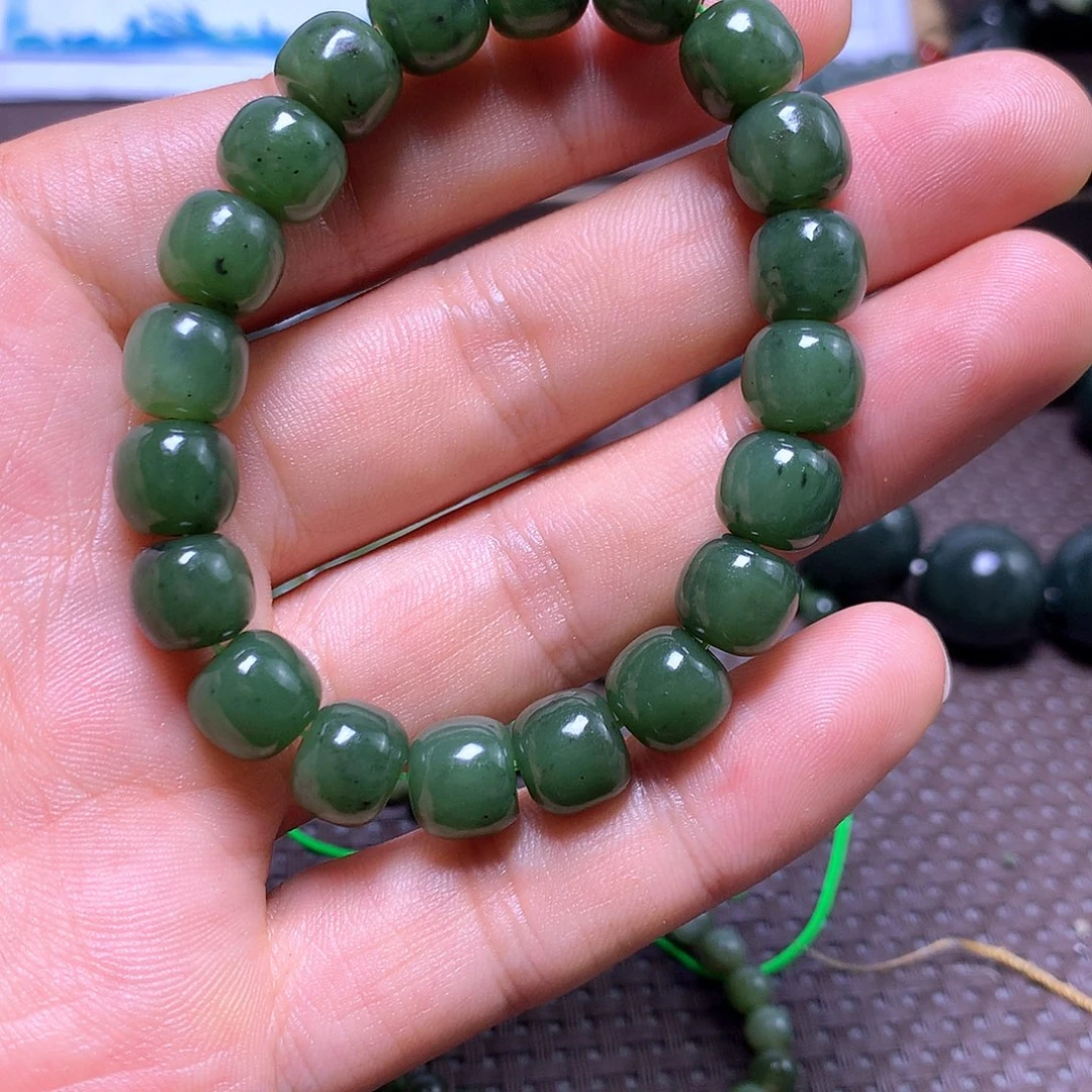 颈饰未镶嵌和田玉10