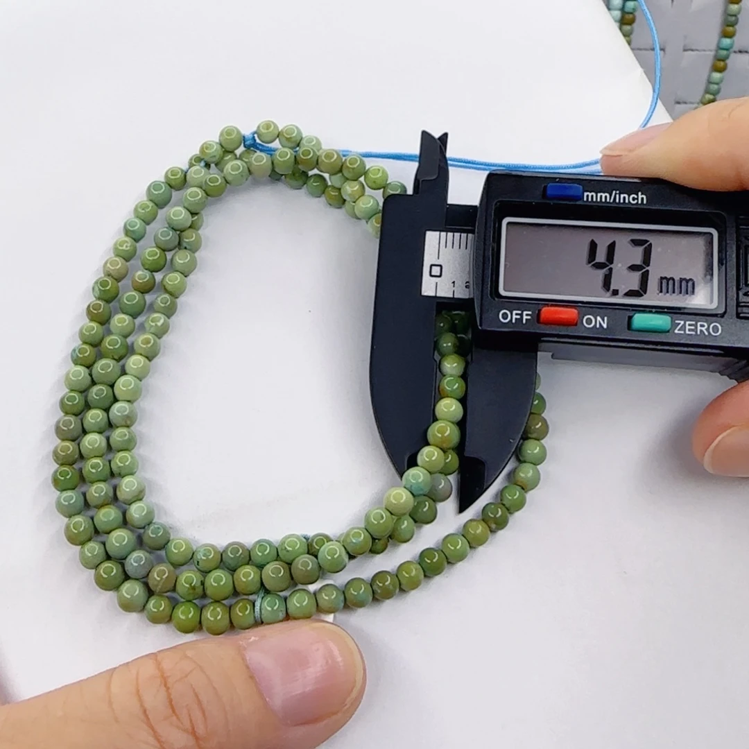 绿松石未镶嵌颈饰