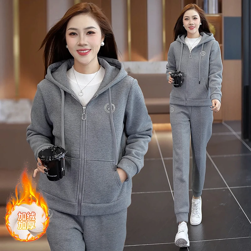时尚运动套装女冬季新款加绒加厚两件套韩版显瘦连帽保暖开衫外套