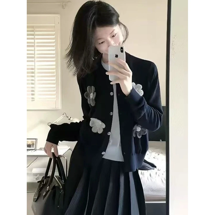 真心好看！巨推荐！黑色气质长袖针织开衫女单排扣宽松毛衣外套上衣