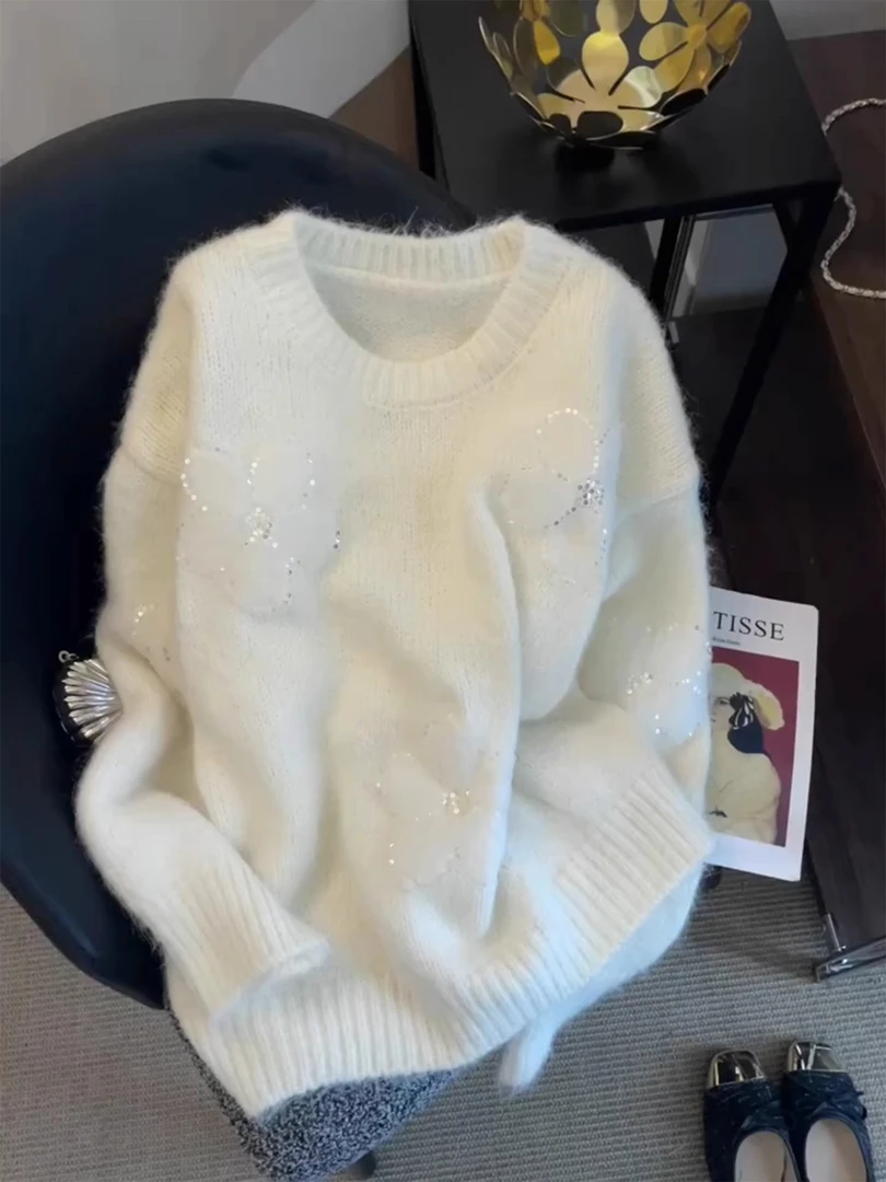 洋气百搭白色减龄时尚上衣女2025秋季韩系温柔风立体花朵针织毛衣