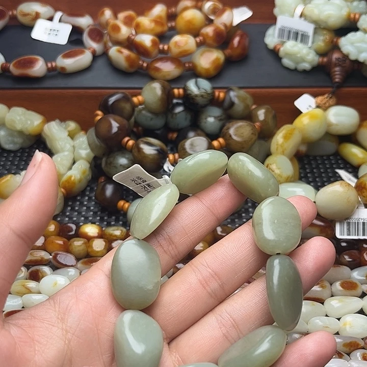 和田玉手链未镶嵌石*