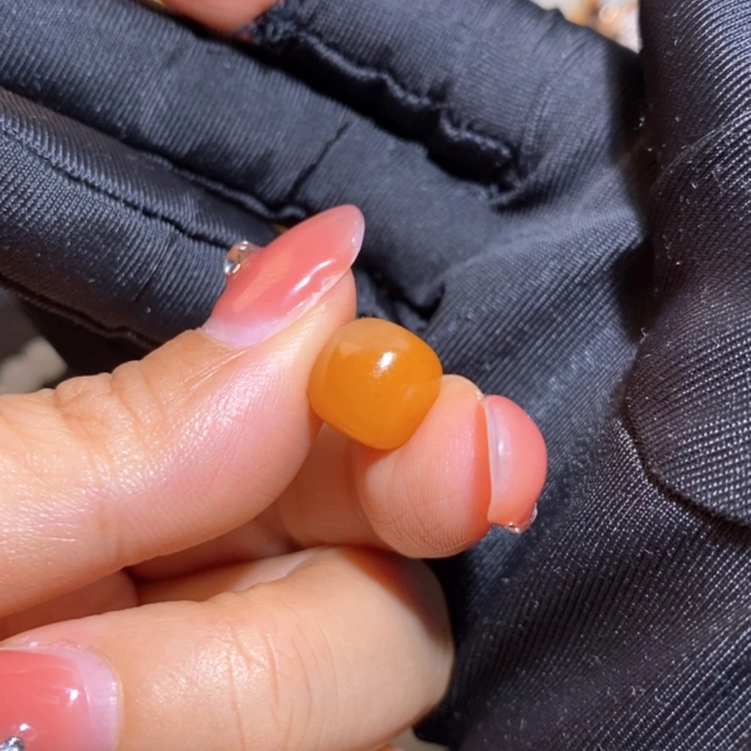 陈***伟未镶嵌手链和田玉