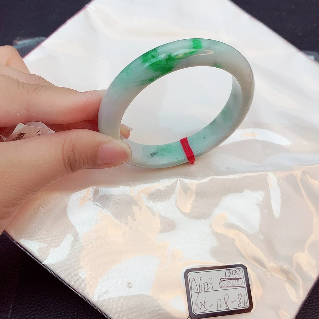 翡翠手镯未镶嵌天然缅甸翡翠A货