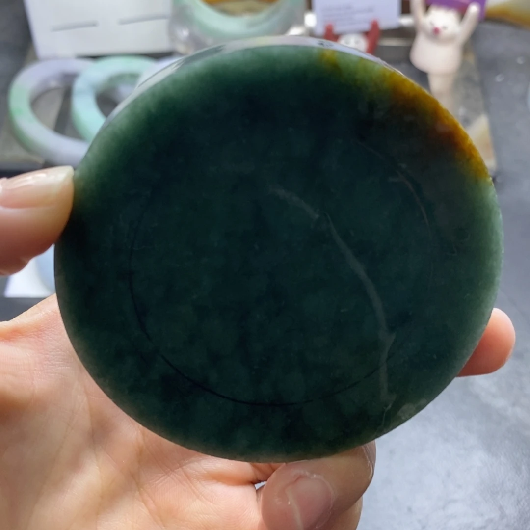 定制翡翠未镶嵌翡翠手镯