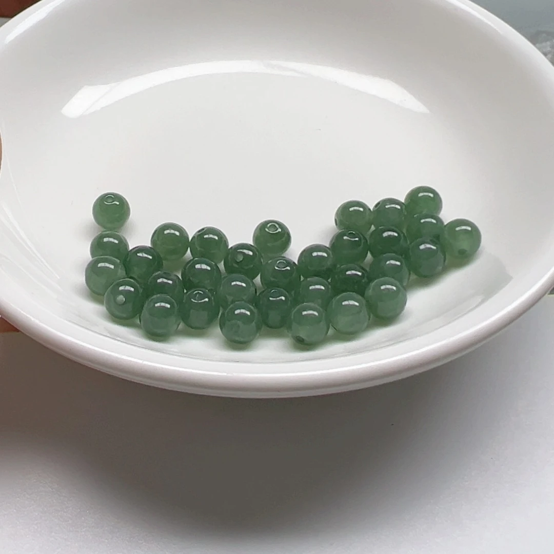 散珠翡翠纯天然缅甸翡翠A货卡6，5颗