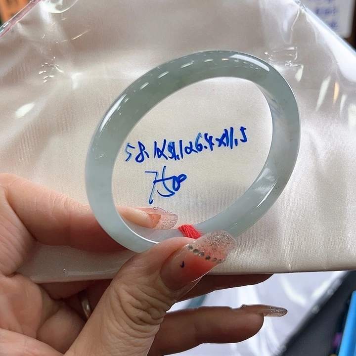 翡翠手镯（贵妃镯）未镶嵌大贵妃有种水