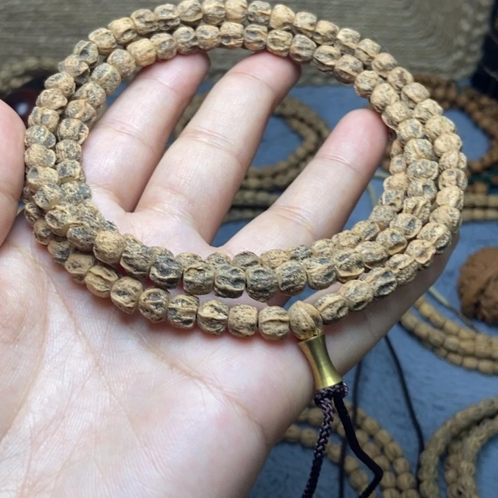 【闪购商品】吊坠柏香籽/百香籽