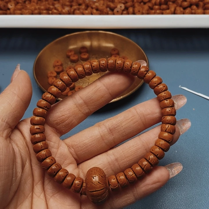 桃核手串核片8.4全品44颗