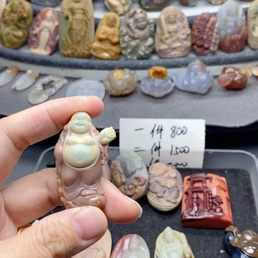 【闪购商品】定制石英质玉吊坠未镶嵌