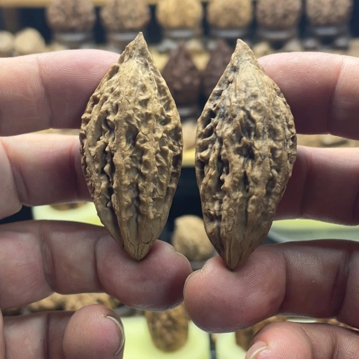 文玩核桃把件柳叶25