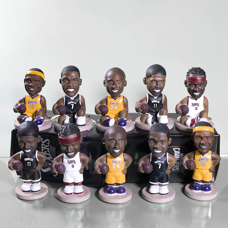 NBA球星摆设公仔科比詹姆斯手办创意家居树脂摆件同学生日礼物