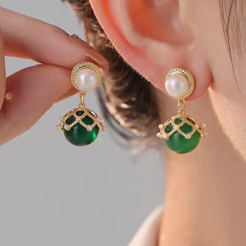 铜合金耳饰 【574】复古宫廷风绿色耳坠气质耳钉耳环小众简约耳饰女