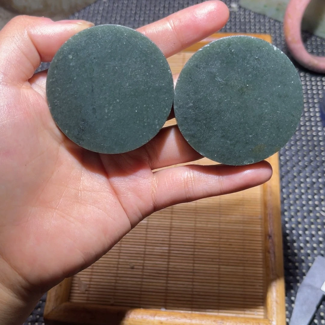 未镶嵌和田玉（子料）挂件
