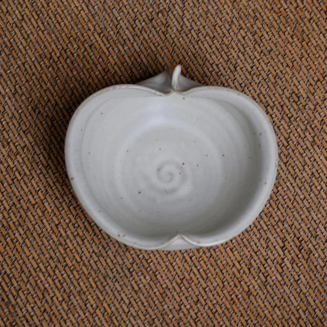 小喜宅 手工苹果碗（内径11.5cm）