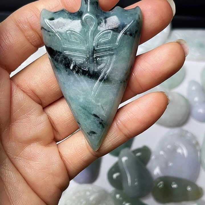 翡翠未镶嵌颈饰平安仿古无事牌