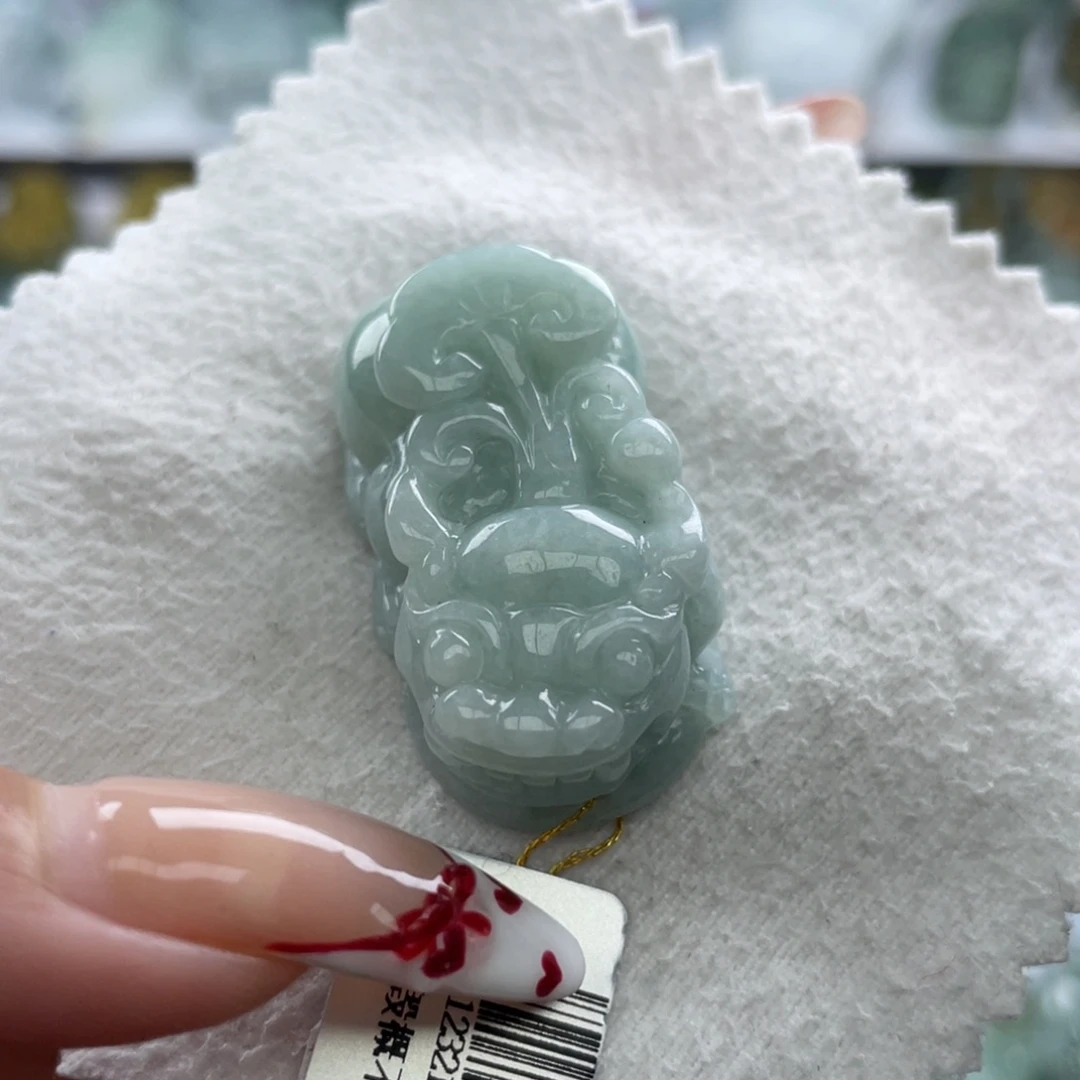 颈饰未镶嵌翡翠貔貅10