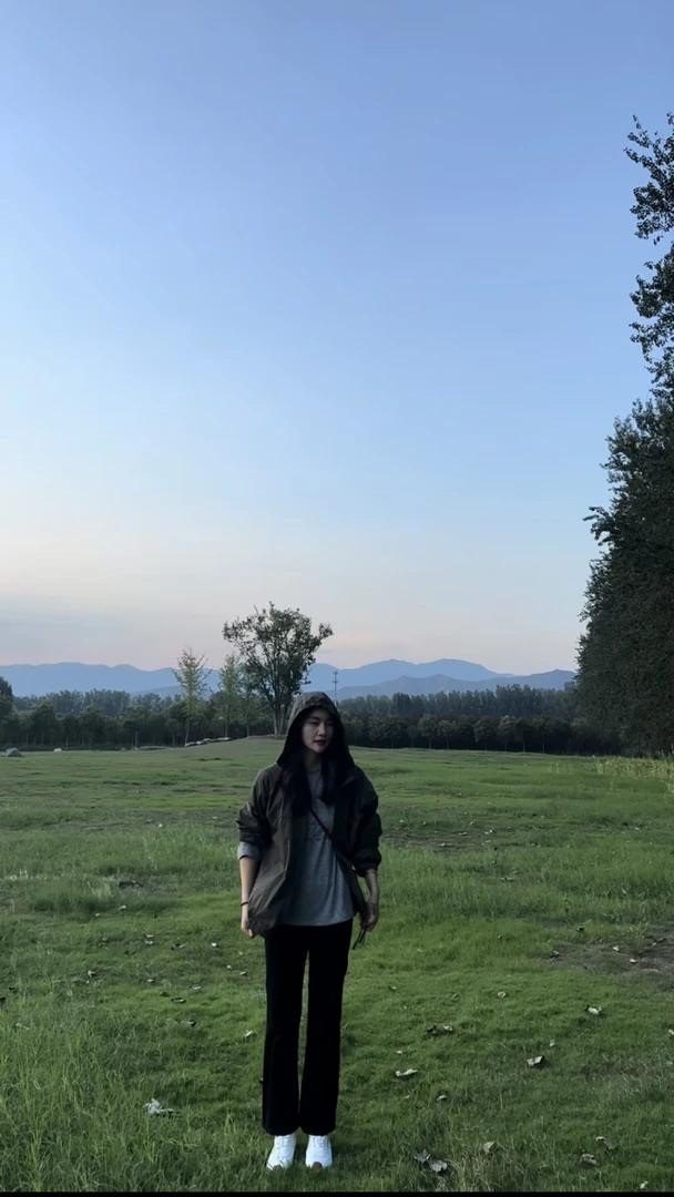 美式百搭宽松连帽纯色外套