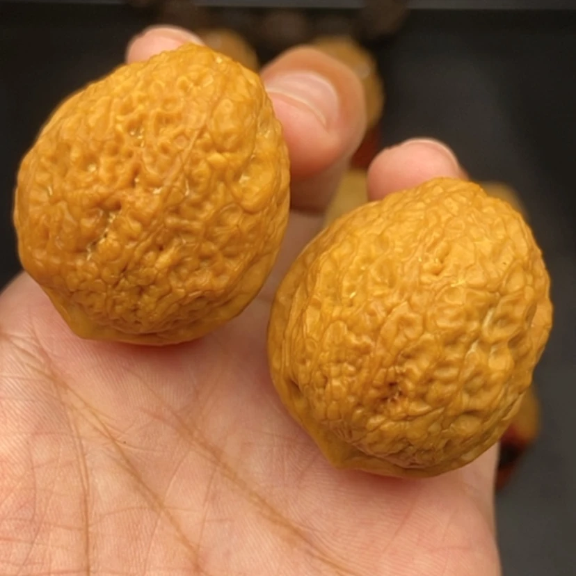 【闪购商品】文玩核桃把件38尺鱼子元宝
