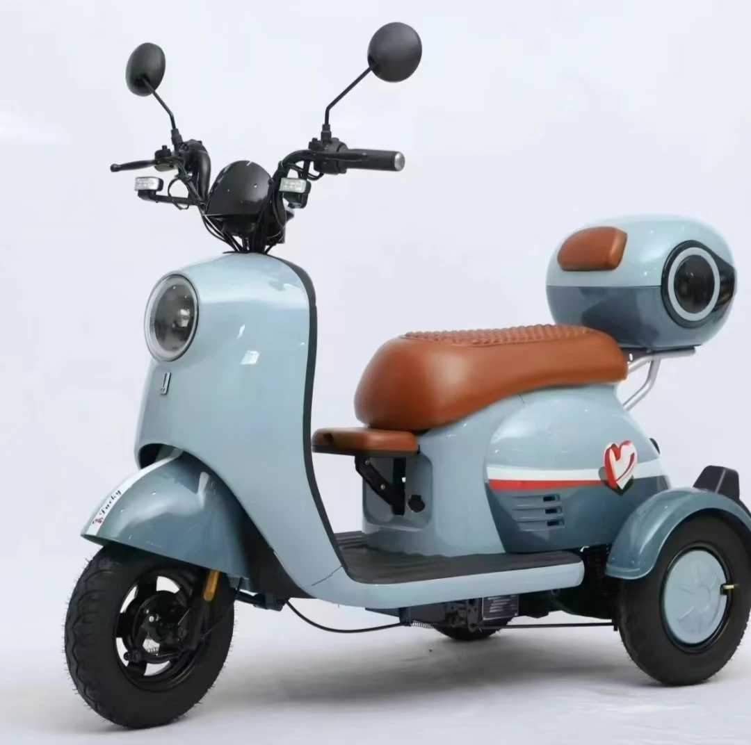 新款轻便时尚高续航电动三轮车适合女士老人代步接送孩子