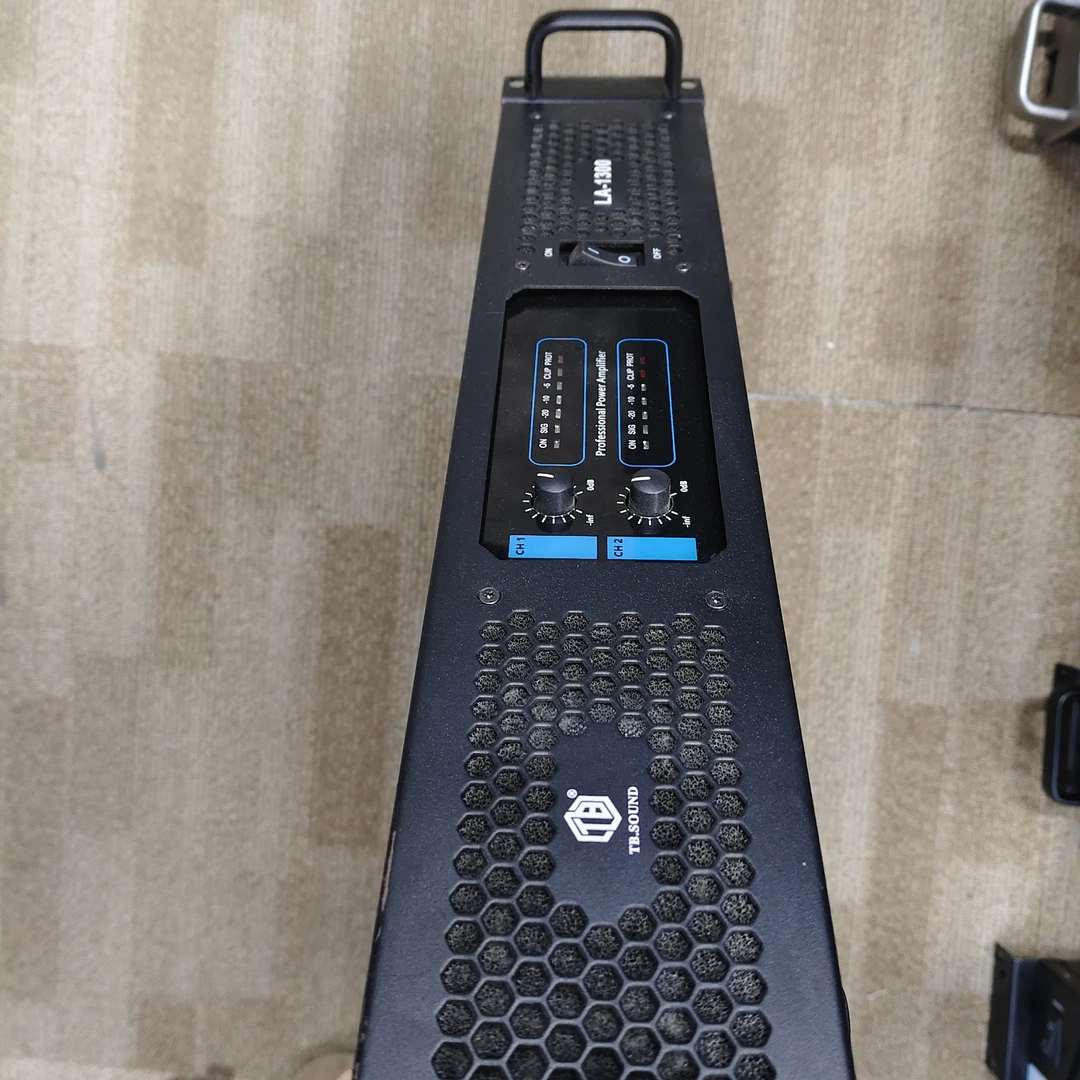 不包邮 TB天博KTV专业大功率LA-1300功放一台