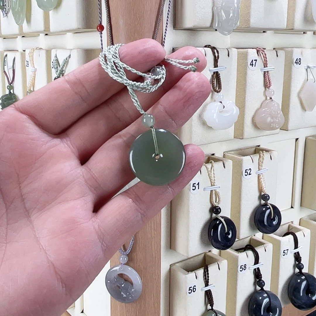 颈饰未镶嵌和田玉25冰晴水平安扣