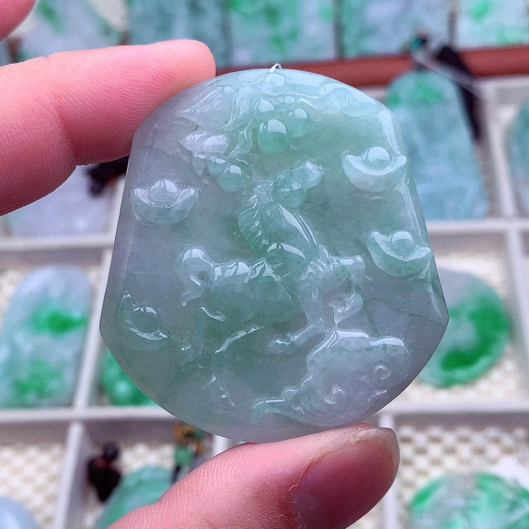 翡翠未镶嵌吊坠(不含链)