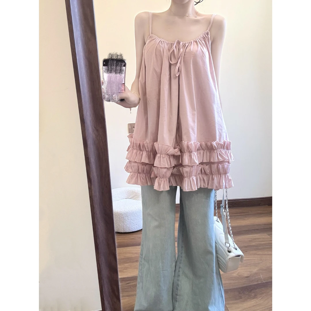 法式减龄纯欲温柔风荷叶边粉色吊带裙女夏季新款微喇牛仔裤套装