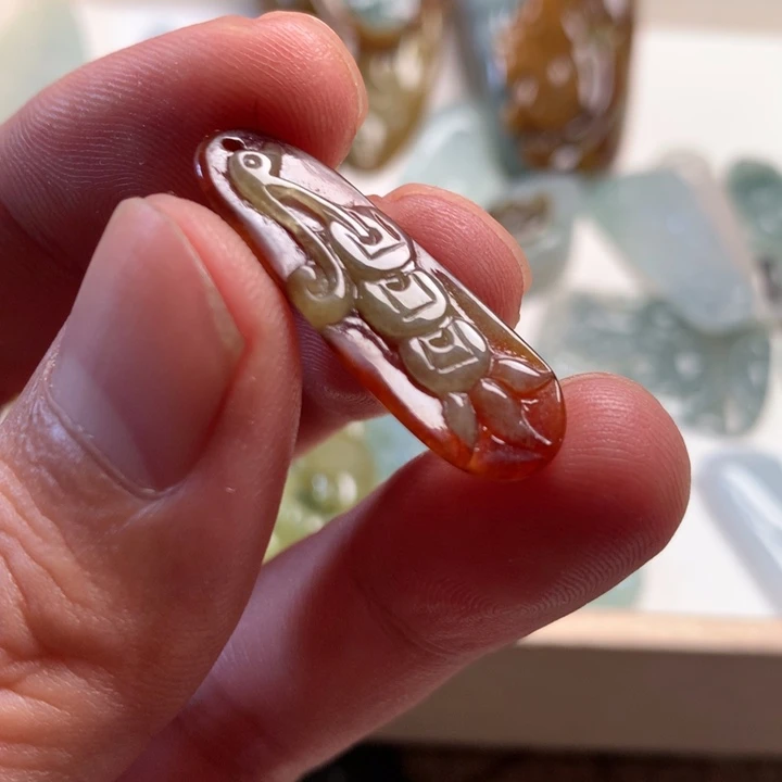 翡翠未镶嵌颈饰翡翠