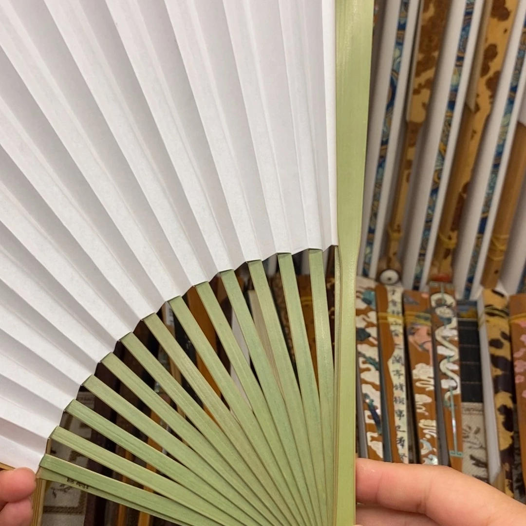 扇子小*铲路路咯摸摸月月组图摸摸哦