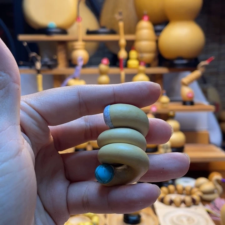 闪***！天然葫芦自然生长