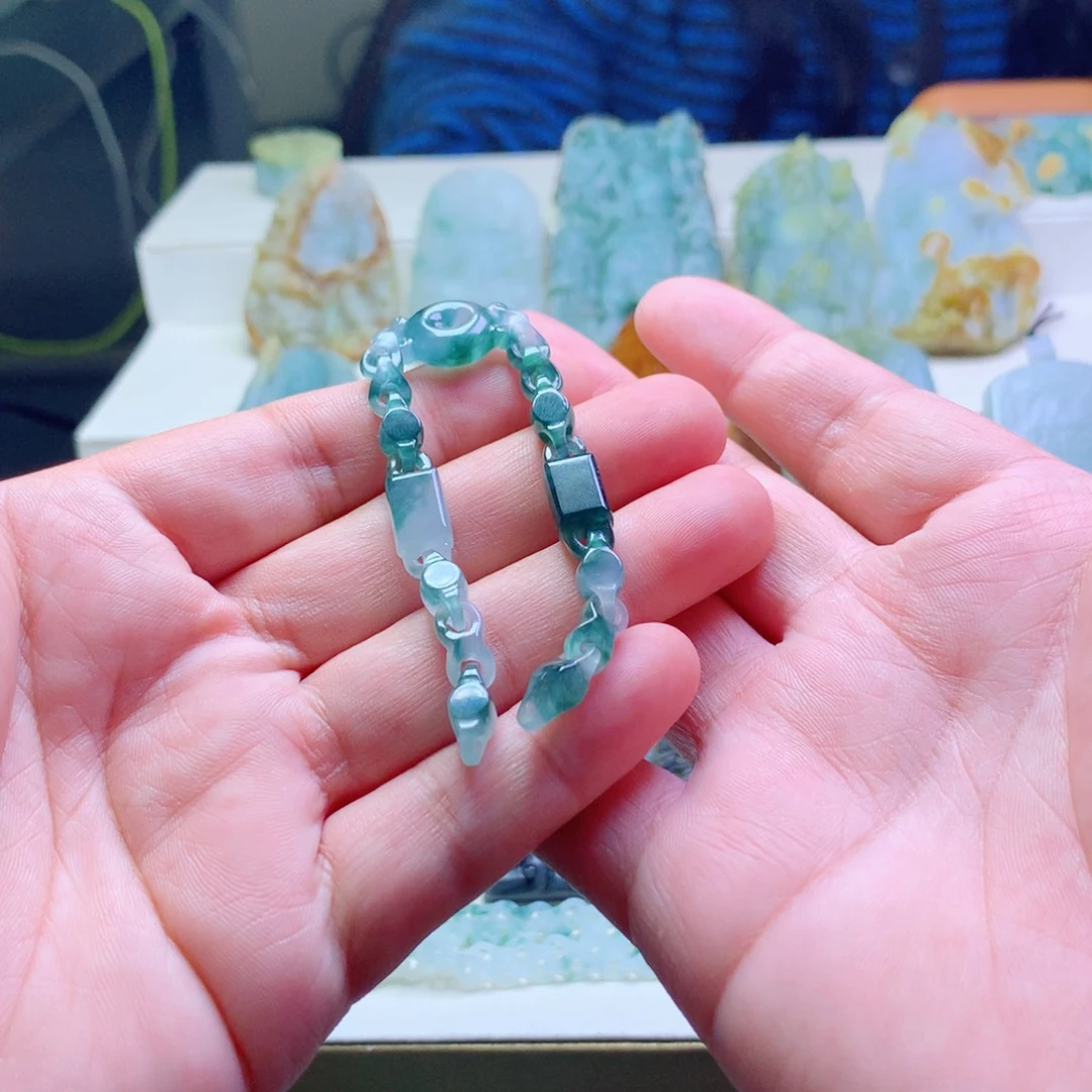 激***昂定制翡翠未镶嵌翡翠