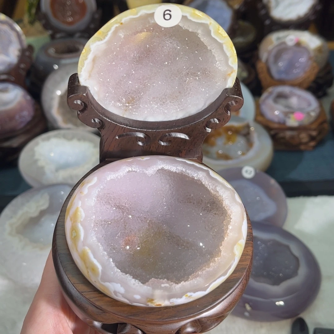 水晶未镶嵌大型摆件（非配饰）