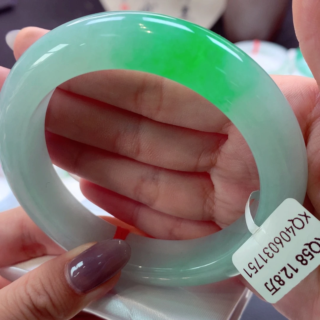 翡翠手镯未镶嵌正圈33（36号）