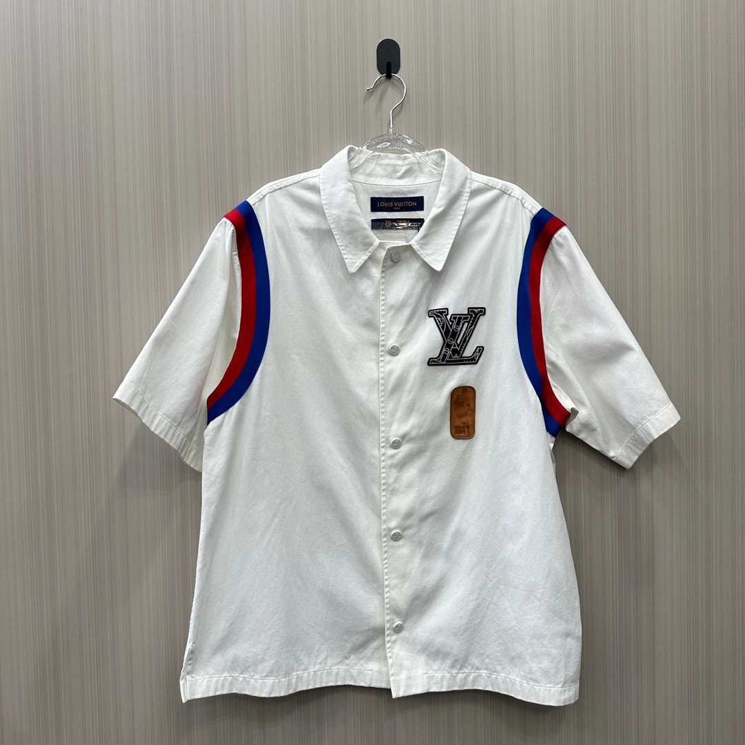 99新 LouisVuitton/路易威登 NBA短袖衬衫 尺码：XL 10789