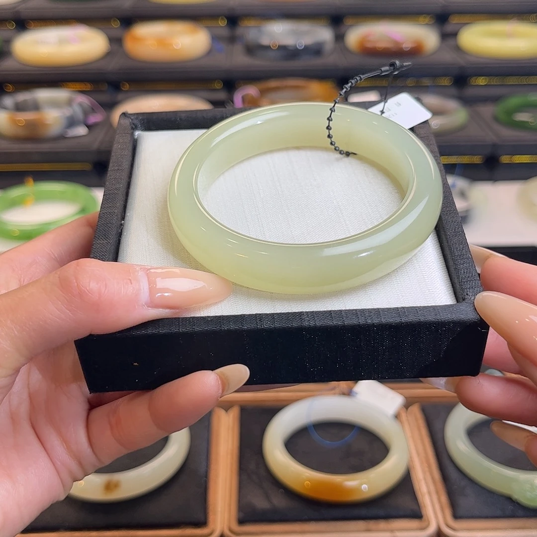 和田玉未镶嵌手镯56 57冰晴水