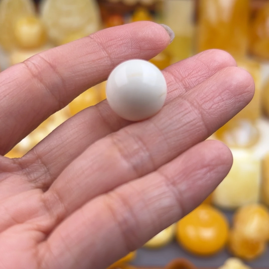 琥珀裸石未镶嵌E****a纯天然琥珀蜜蜡无优化