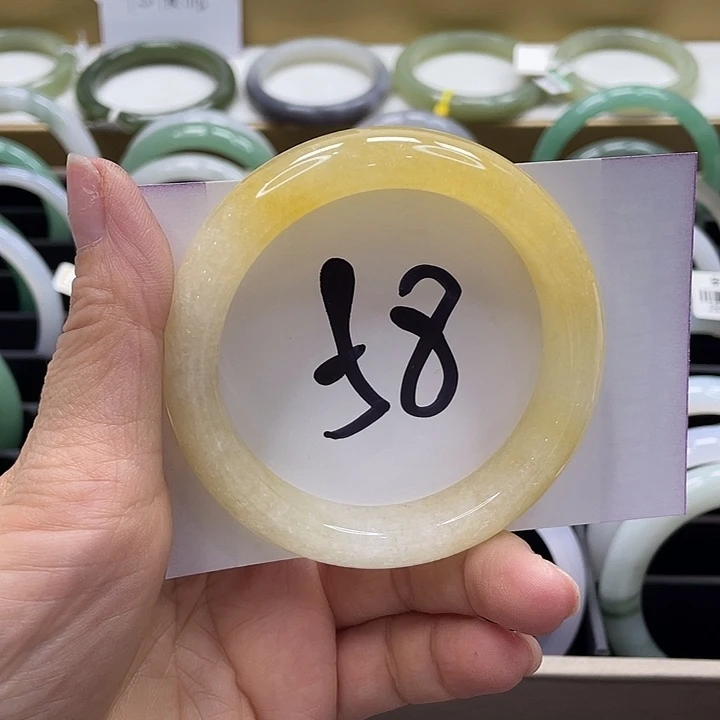 石英质玉手镯合金84
