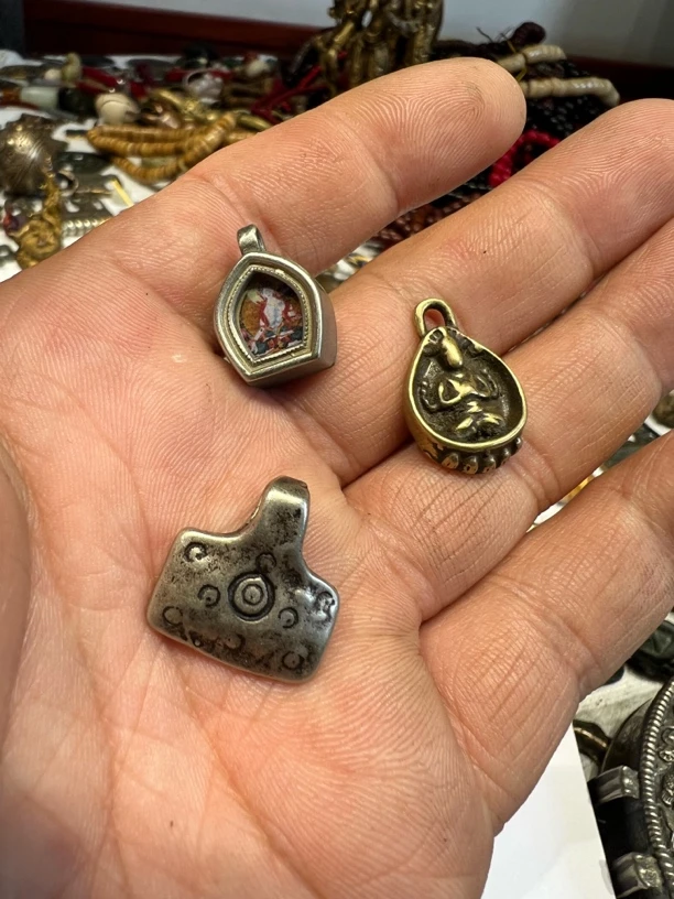 藏传随身嘎乌盒等小元素