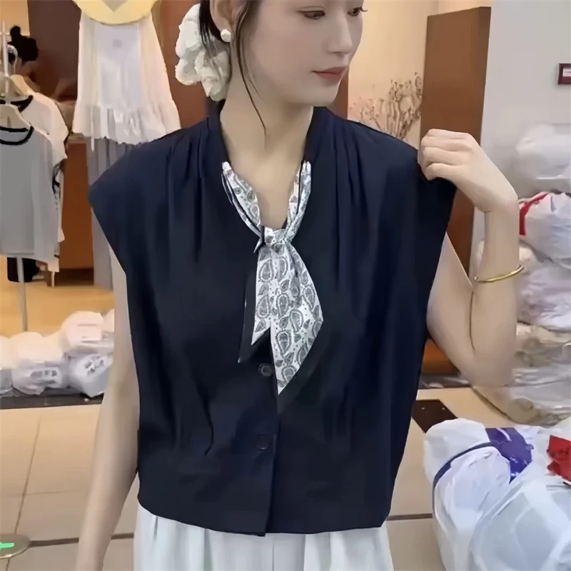 设计感洋气V领丝巾搭配无袖衬衫女2025夏季新款休闲短款上衣坎肩