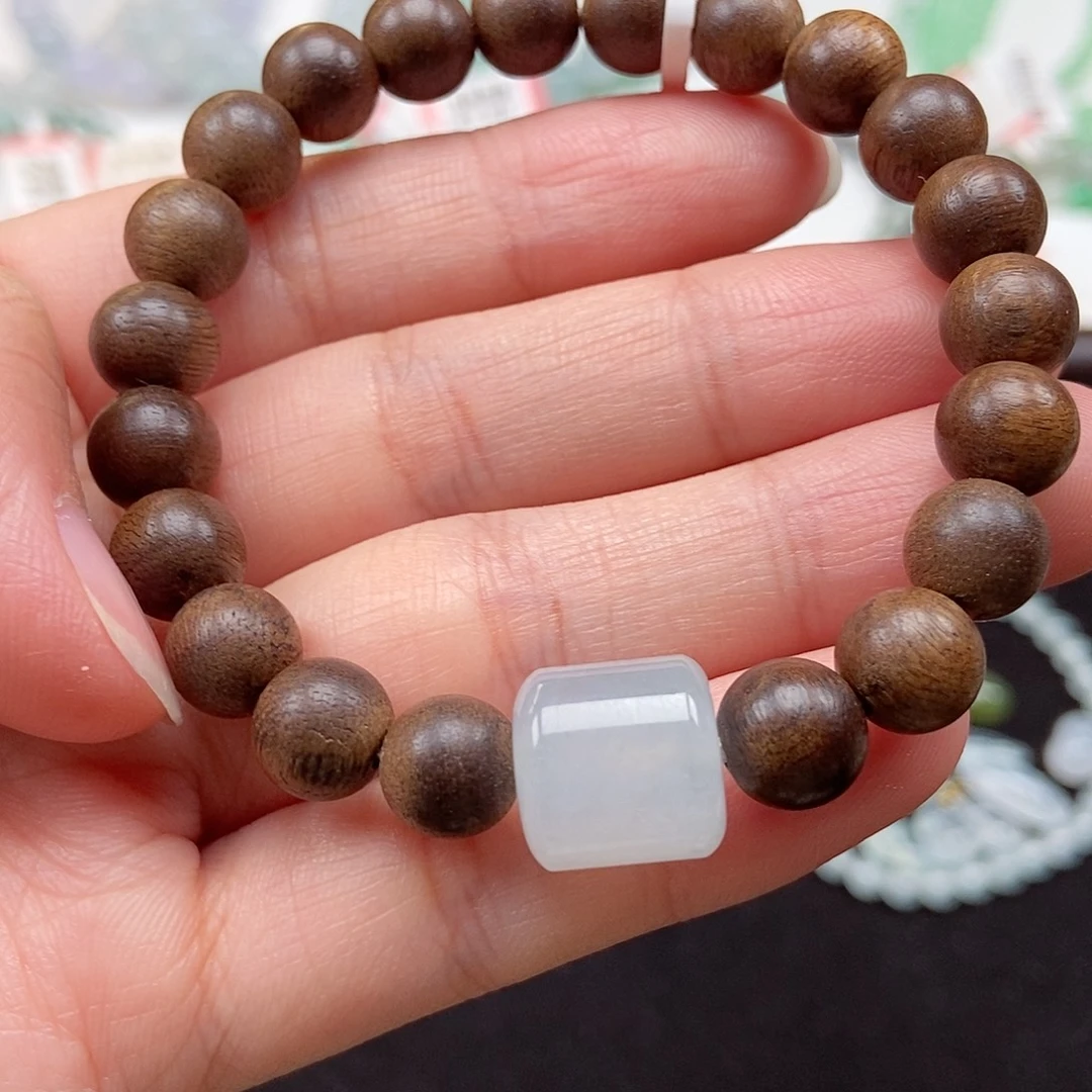 翡翠未镶嵌手串卡11.7