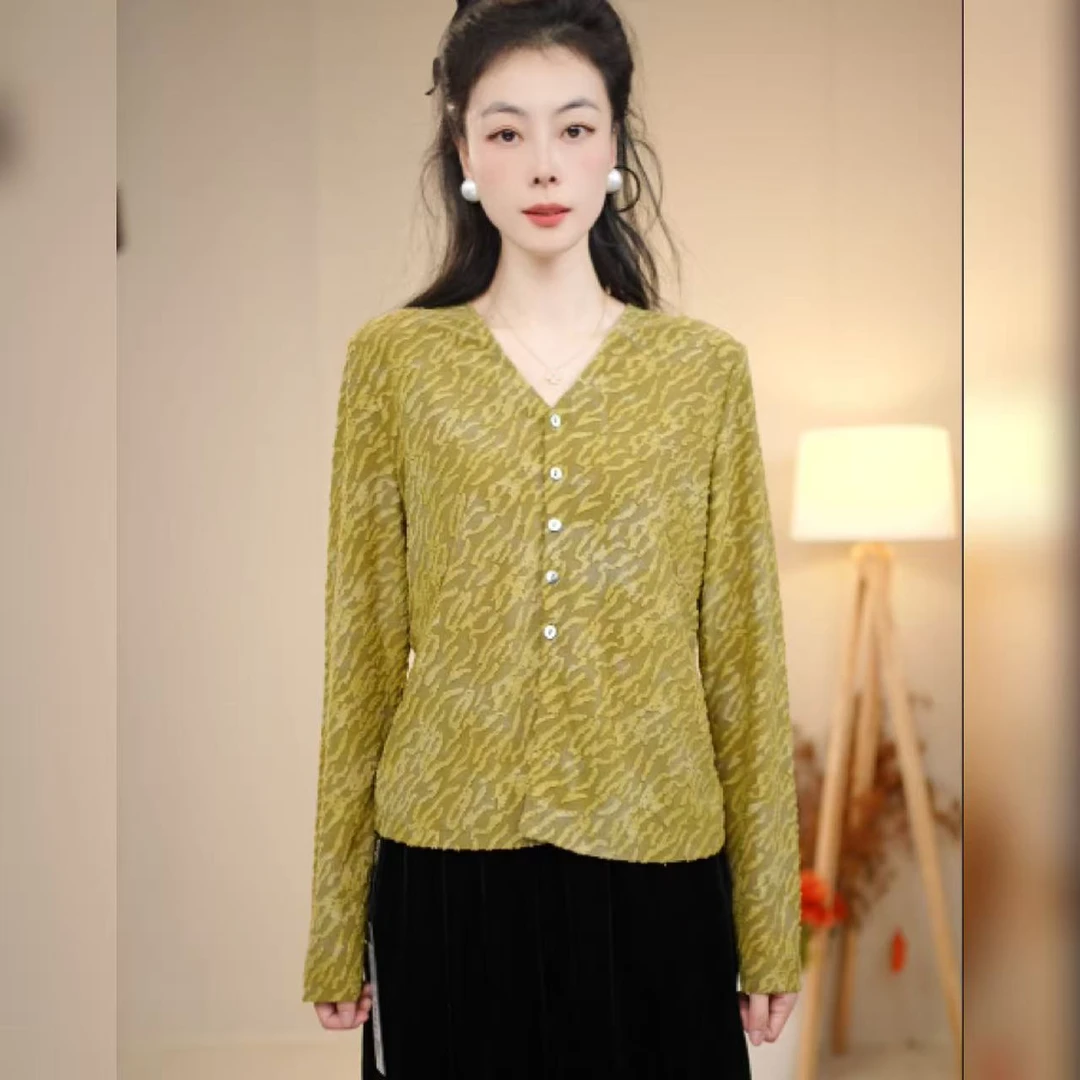 【多米拉】15024 暖翠暗纹上衣打底小衫时尚百搭印花休闲