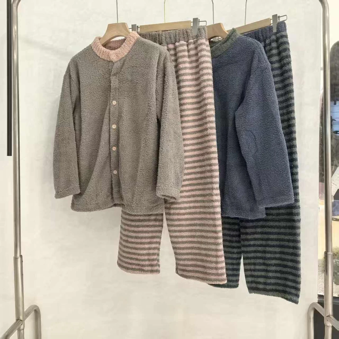 G10193（上衣+裤子）冬季保暖文艺风半边绒撞色领口家居服