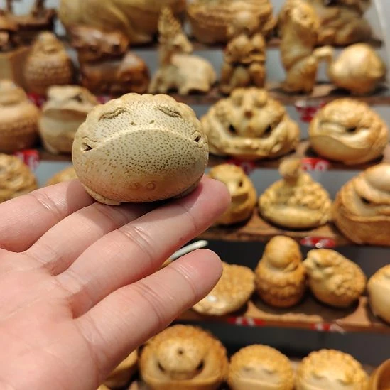 竹竹根雕三足金蟾悟道