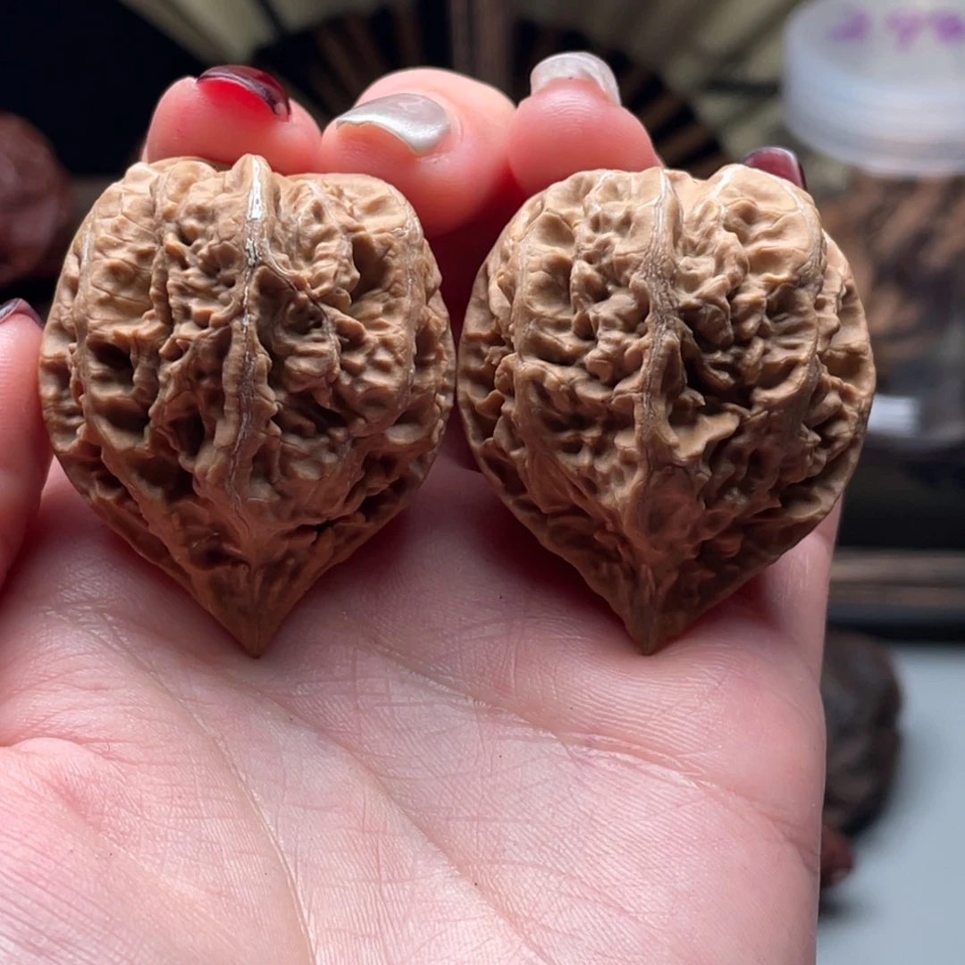 文玩核桃把件楸刀鱼60